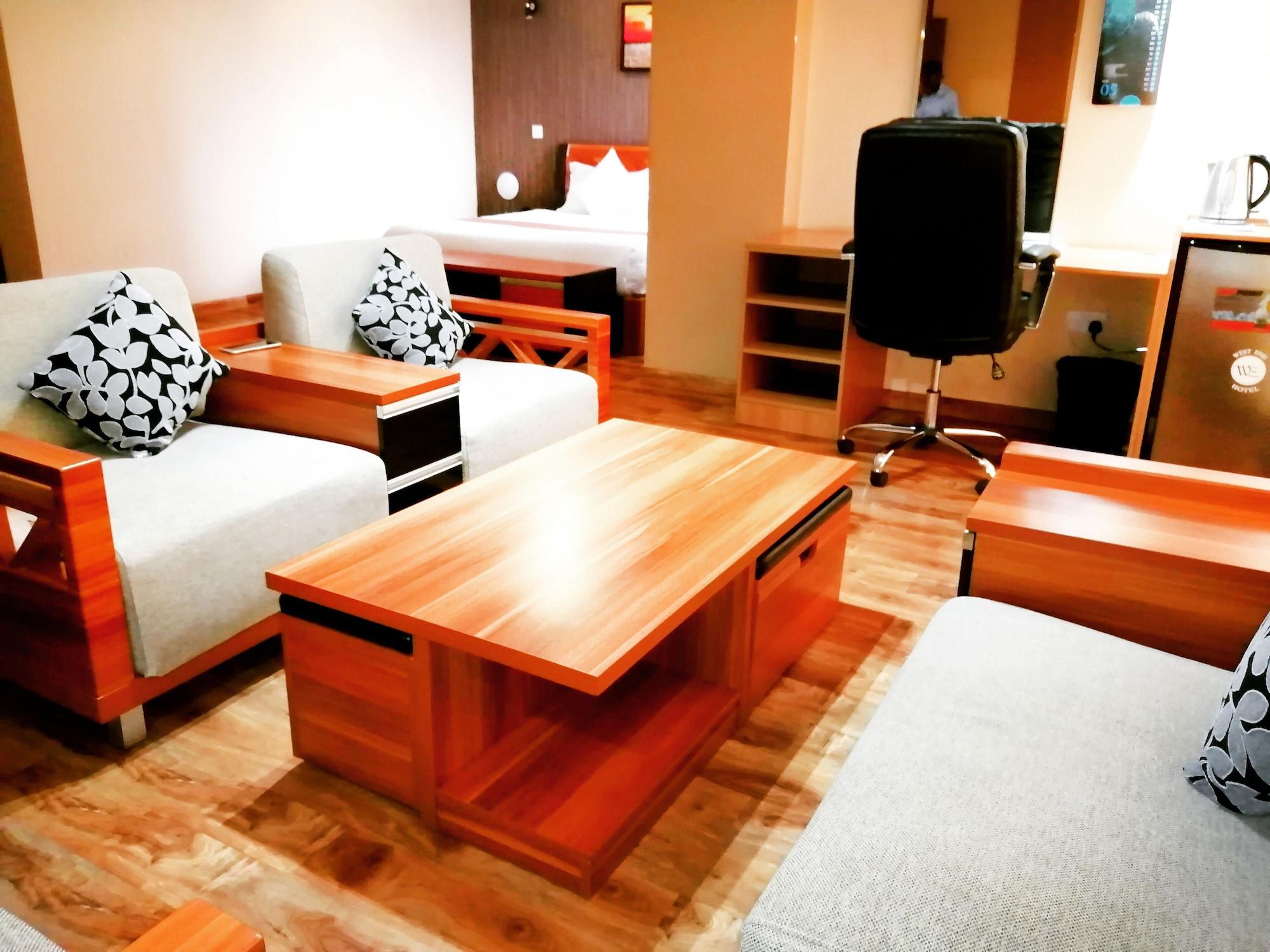 We Hotel And Suites Nairobi Dış mekan fotoğraf