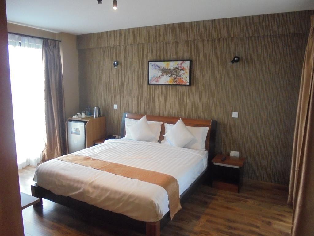 We Hotel And Suites Nairobi Dış mekan fotoğraf
